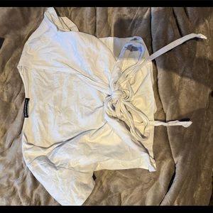 white shirt sleeve wrap rae top brandy melville
worn once - perfect condition